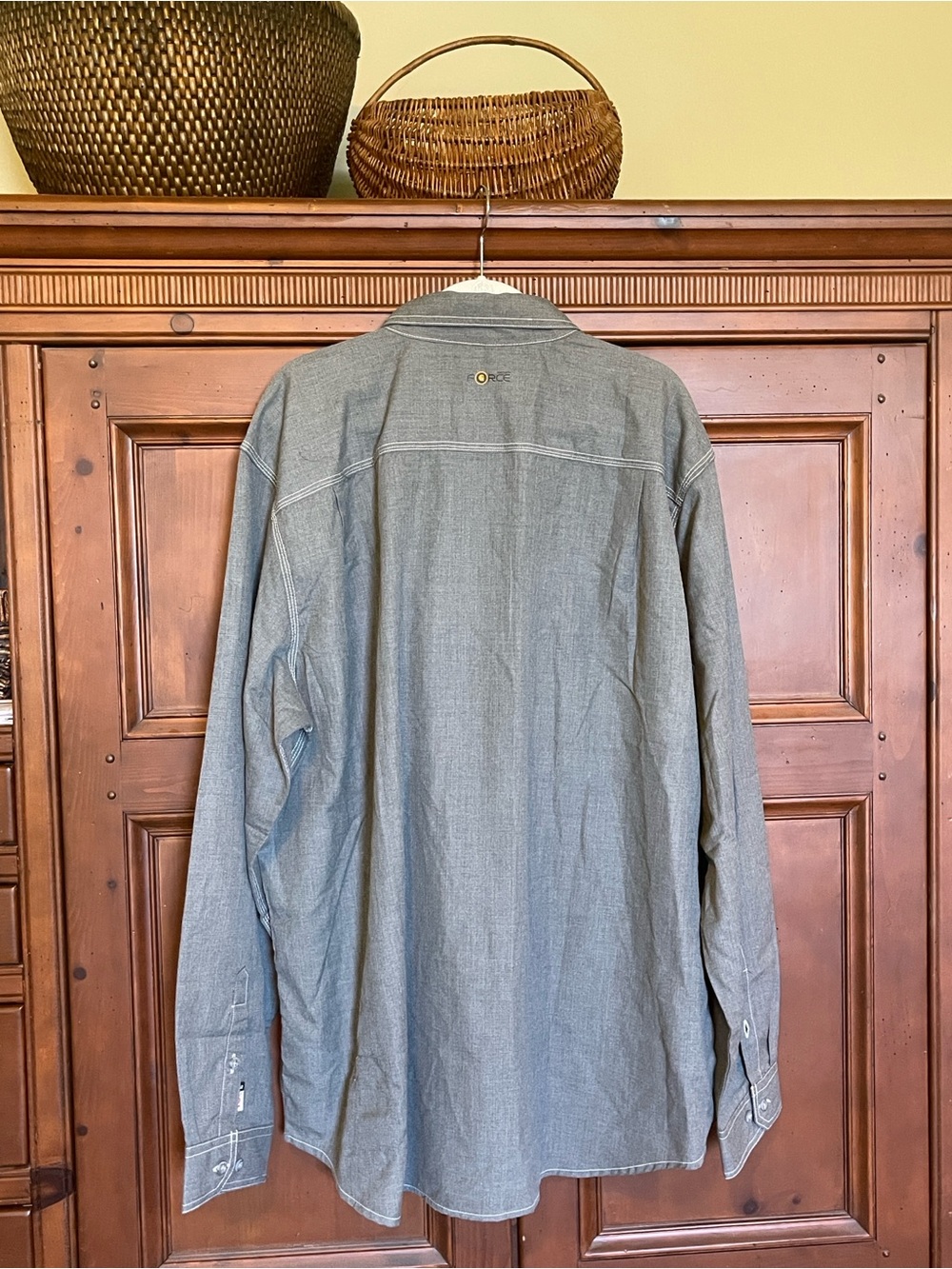 Carhartt Men’s Flame-Resistant Force Lightweight Long Sleeve Shirt — 2XL - Picture 11 of 13